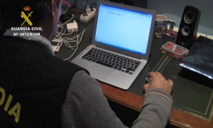 guardia civil sexo internet