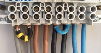 contadores_luz_Girona.JPG