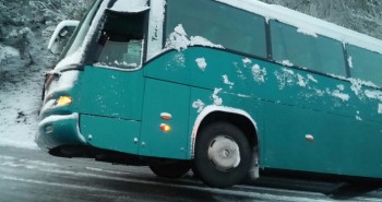 autobus cuneta hielo