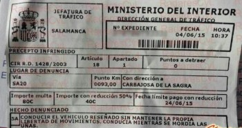 multa morder uñas