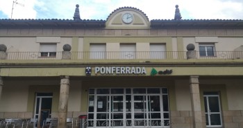 Estación Ponferrada tren Renfe.jpg