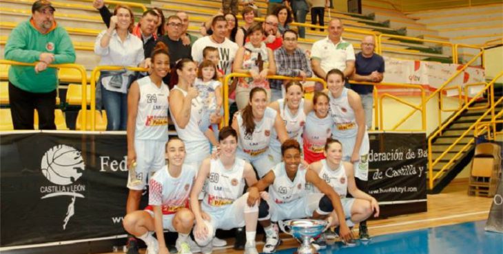 NUESTRAS CAMPEONAS