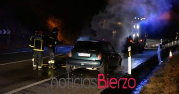 coche ardiendo jesús esteban 2.jpg