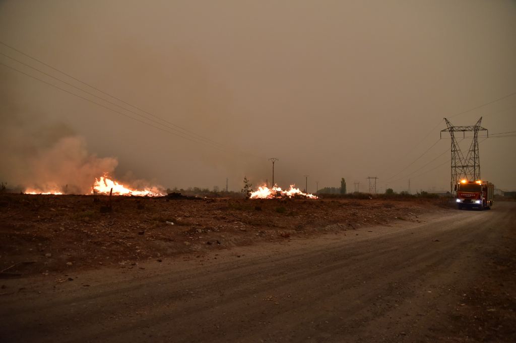 Fuego en la Terminal de Mercancías