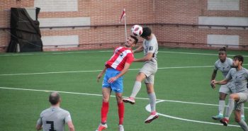 UN SALTO DE CABEZA