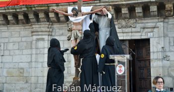 procesion entierro desenclavo 2019-37