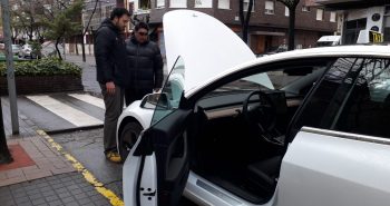 tesla model 3 taxi ponfe