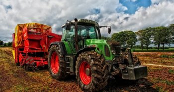 tractor.jpg