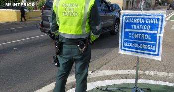 guardia-civil-control-alcohol-drogas.jpg
