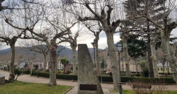 EL MONOLITO DEL PARQUE DE LA ALAMEDA