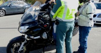 moto motorista guardia civil