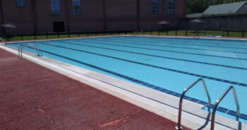 Piscina Flores