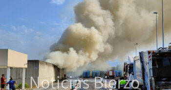 fuego planta tratamiento residuos-3