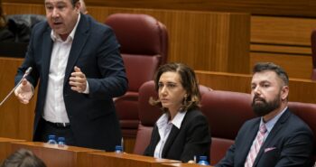 Luis Mariano Santos en el pleno de las CCyL 1