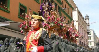 05.04.23.- La Guardia Civil participa en la Semana Santa