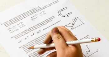 homework-2521144_1280