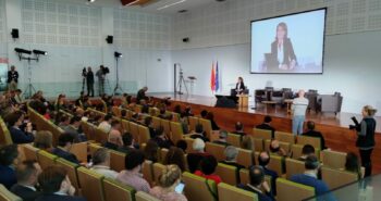 VP Teresa Ribera inaugura el evento de Transicón Justa de la Presidencia europea. jpeg