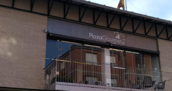 Toldo Terraza Plaza Gourmet Edificio Mercado de Abastos