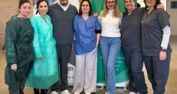 Organizadores, profesores y varios alumnos