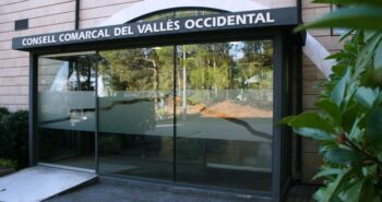 foto-façana-porta-consell-comarcal-1024x560