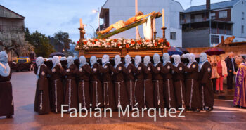 procesión placa-30